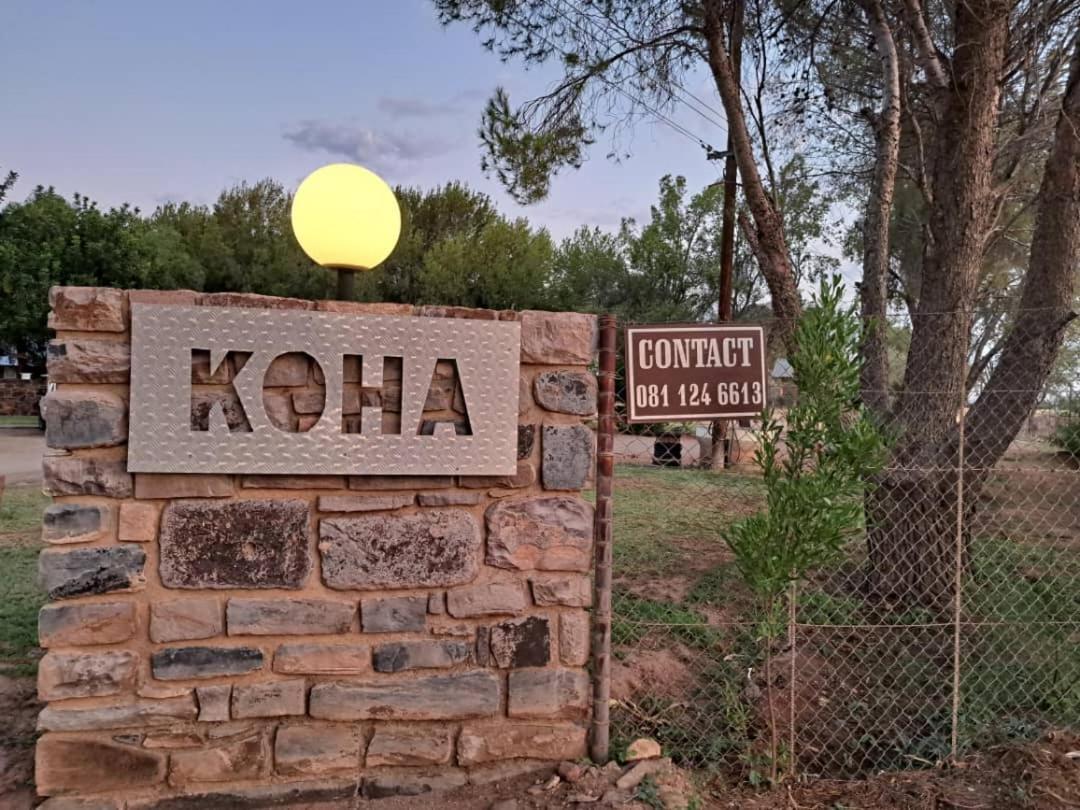 Koha Guesthouse Мариентал Екстериор снимка